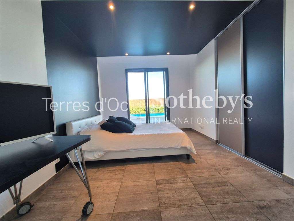 House Narbonne