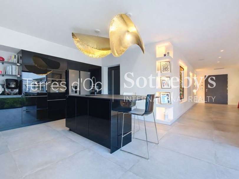 House Narbonne