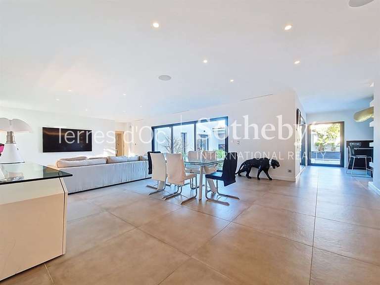 Maison Narbonne - 4 chambres - 247m²