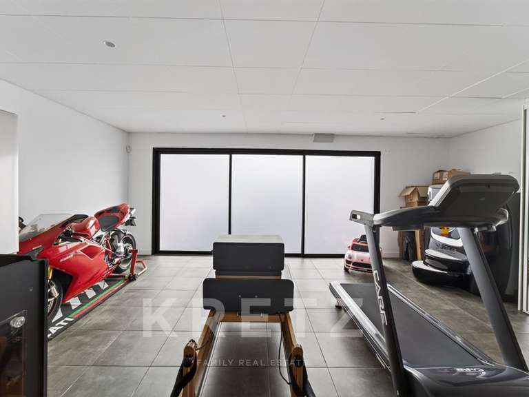 Maison Narbonne - 4 chambres - 247m²