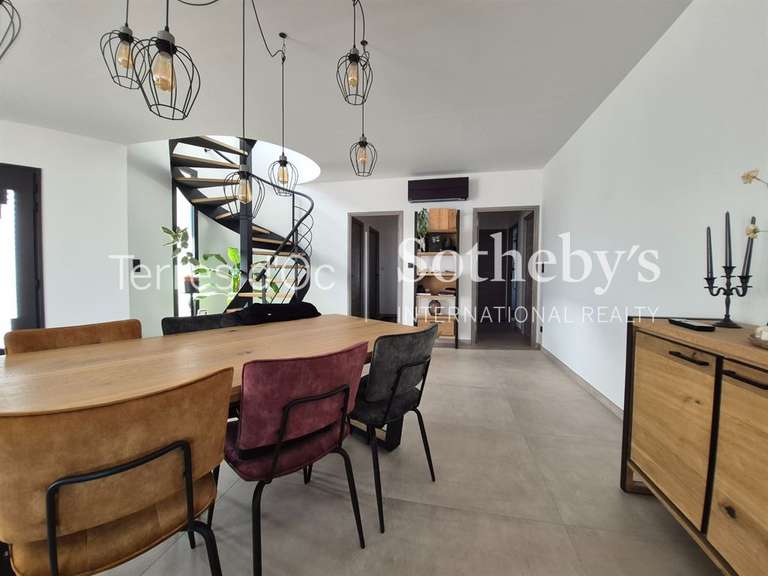 Maison Narbonne - 4 chambres - 207m²