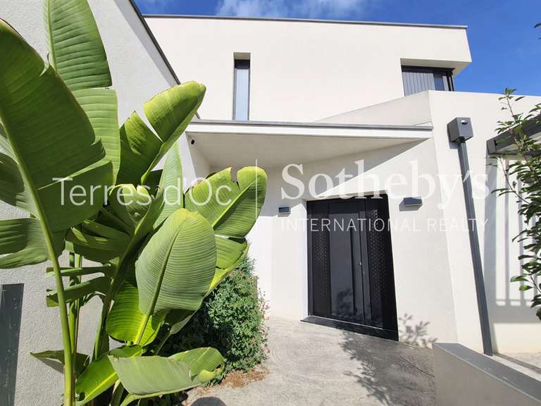 Maison Narbonne - 4 chambres - 207m²