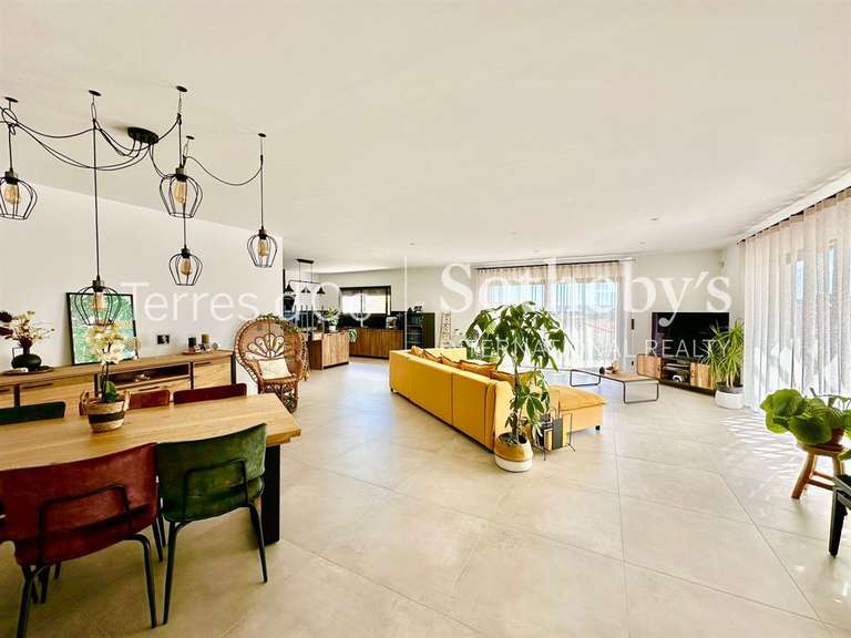 Maison Narbonne - 4 chambres - 207m²