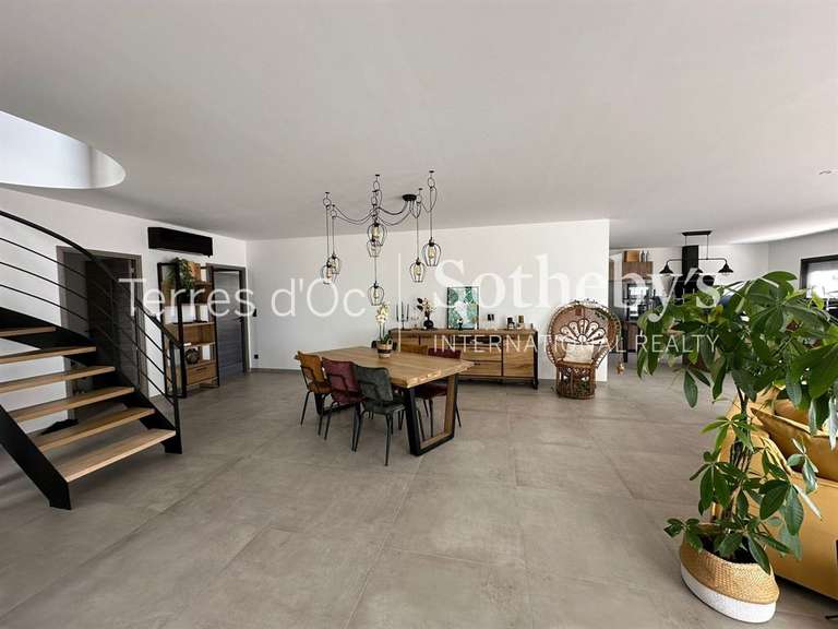 Maison Narbonne - 4 chambres - 207m²