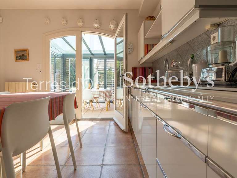 Maison Narbonne - 5 chambres - 258m²