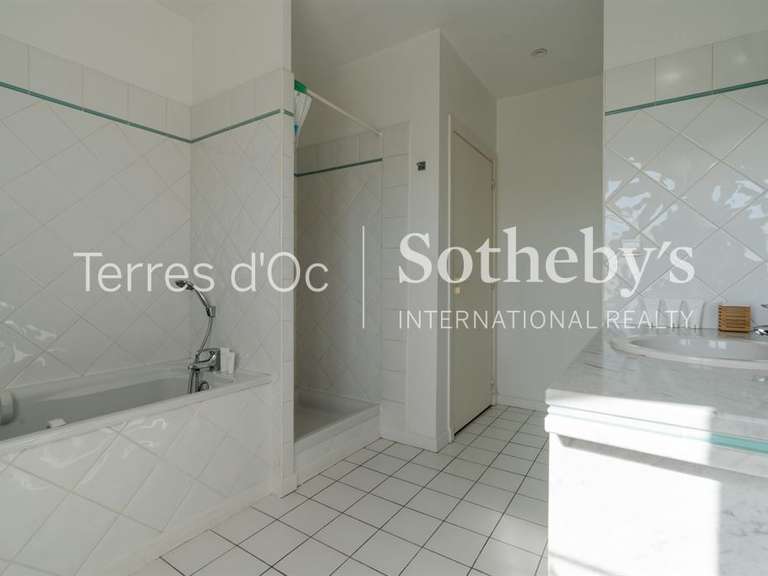 Maison Narbonne - 5 chambres - 258m²