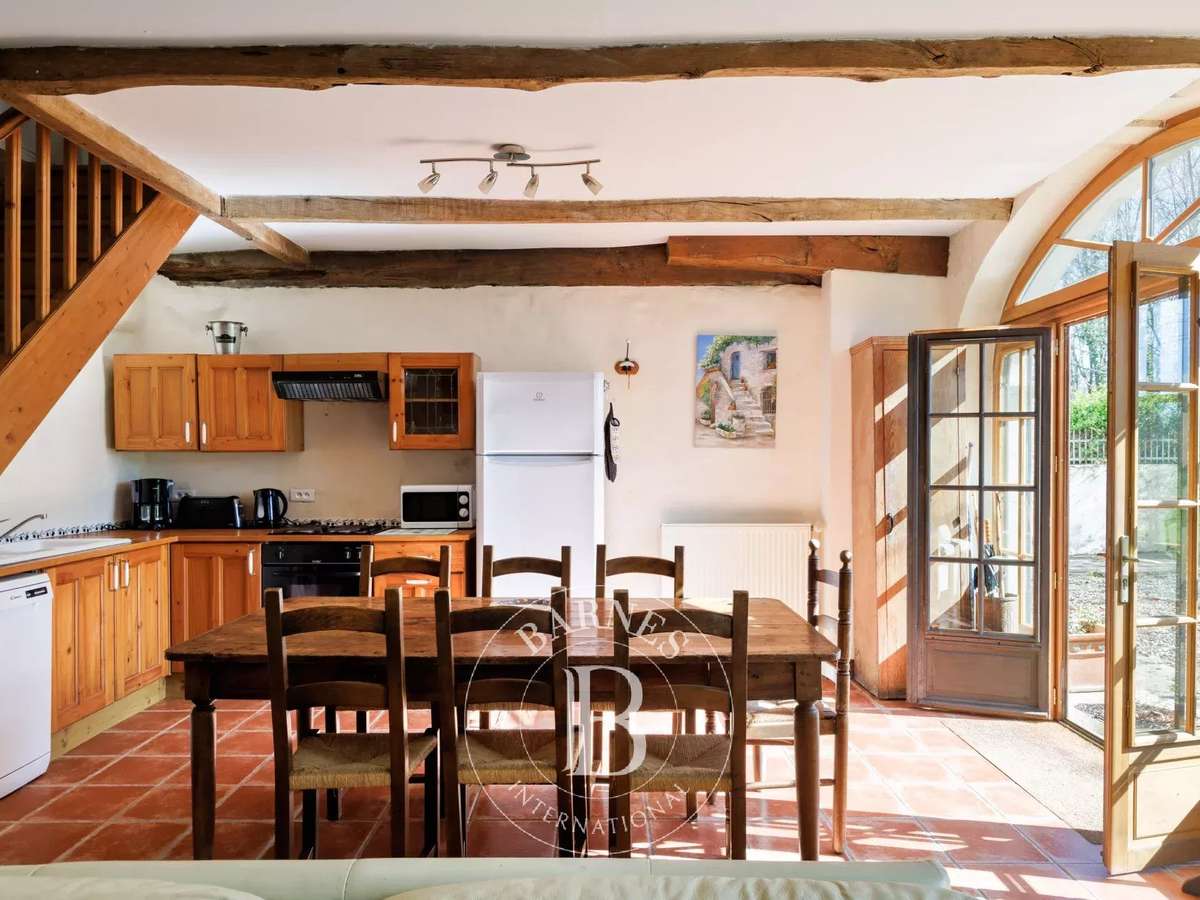 Bien atypique Navarrenx