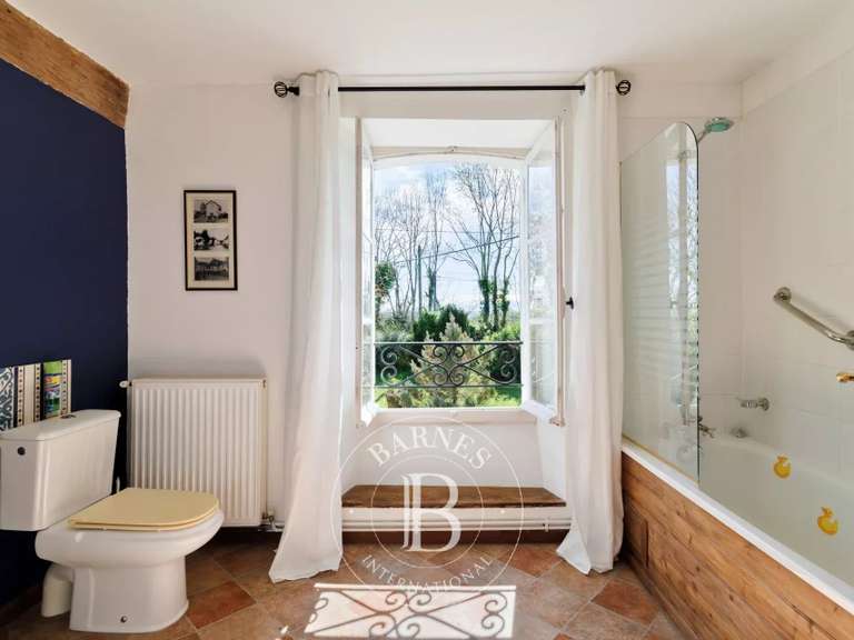 Bien atypique Navarrenx - 6 chambres - 416m²