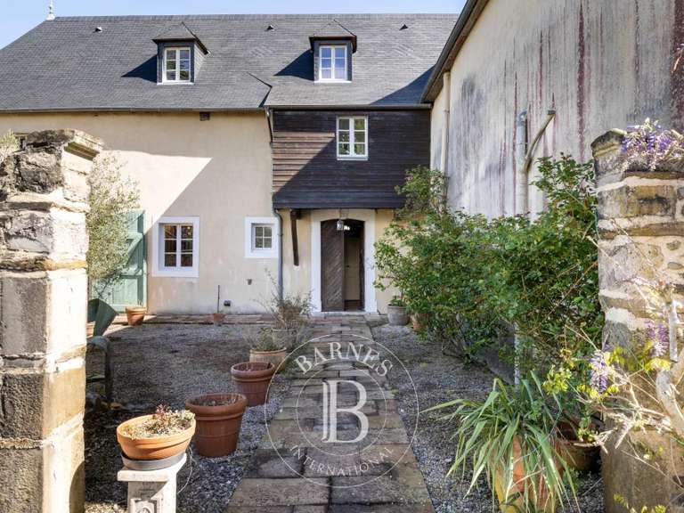 Bien atypique Navarrenx - 6 chambres - 416m²