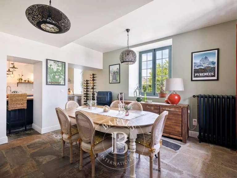 Maison Navarrenx - 8 chambres - 777m²