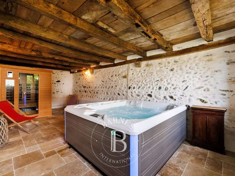 Maison Navarrenx - 8 chambres - 777m²