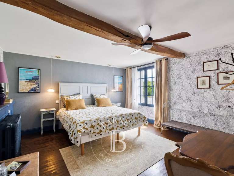 Maison Navarrenx - 8 chambres - 777m²