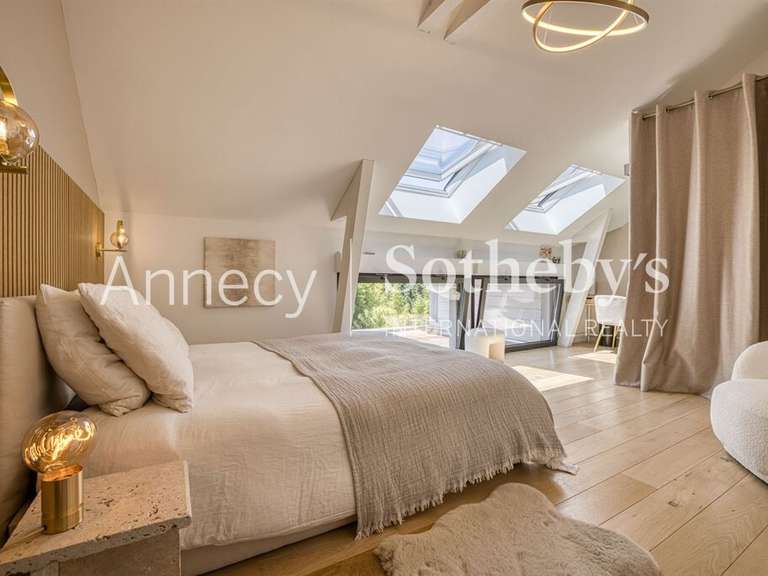 Maison Nâves-Parmelan - 6 chambres - 350m²