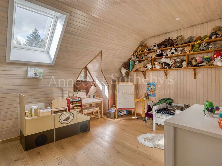 Maison Nâves-Parmelan - 4 chambres - 200m²