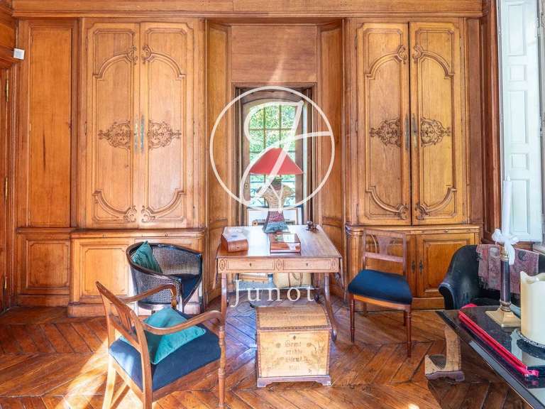 Château Neauphle-le-Château - 6 chambres - 607m²