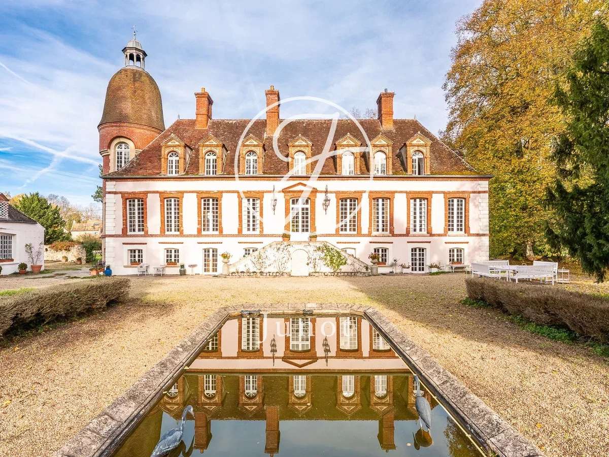 Château Neauphle-le-Château