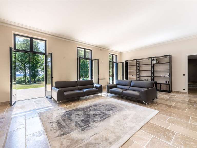 House Neauphle-le-Château - 4 bedrooms - 270m²