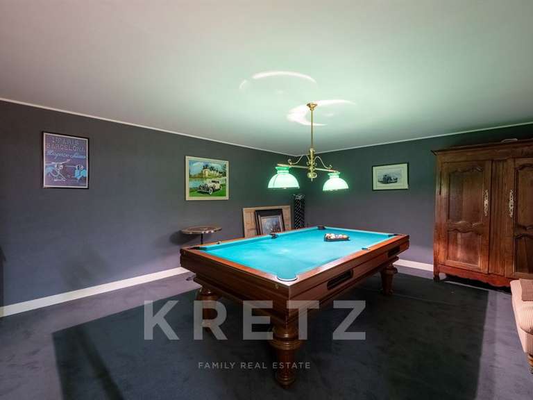 House Neauphle-le-Château - 4 bedrooms - 270m²
