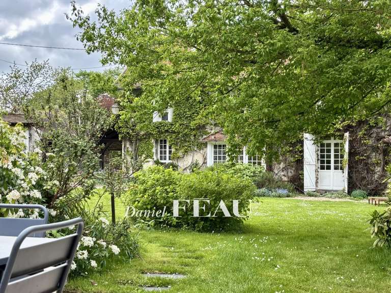 Maison Neauphle-le-Château - 4 chambres - 220m²