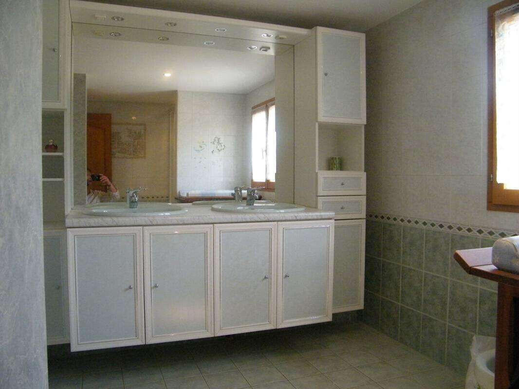 Maison Neffes