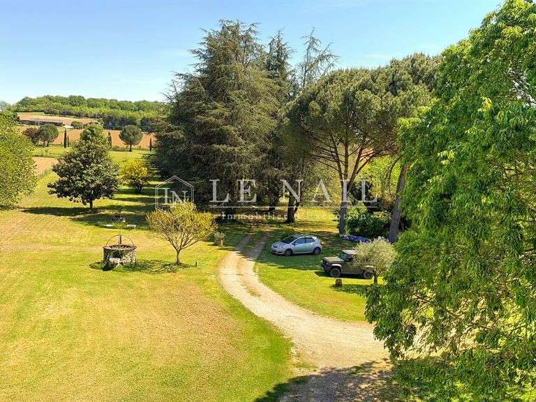Château Nérac - 4 chambres - 340m²