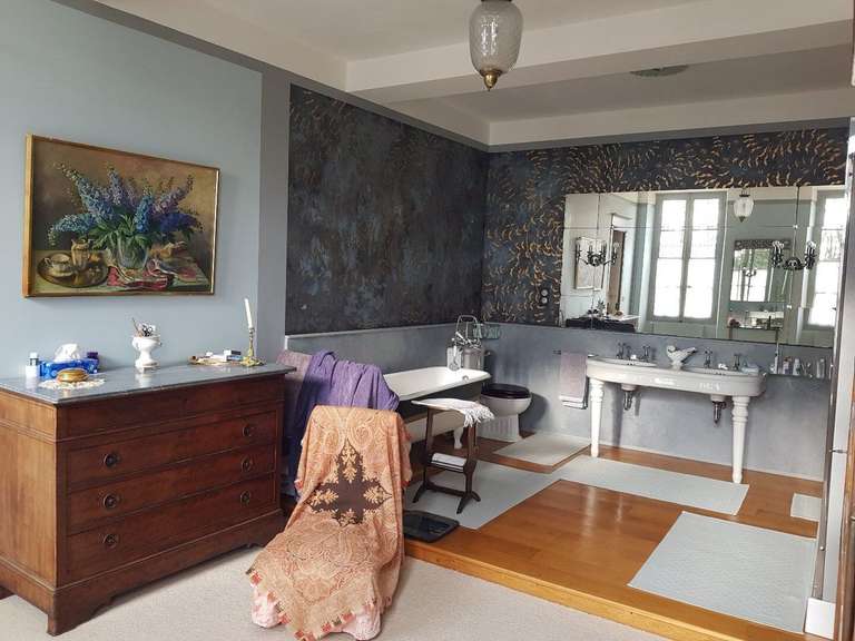 Château Nérac - 12 chambres - 936m²
