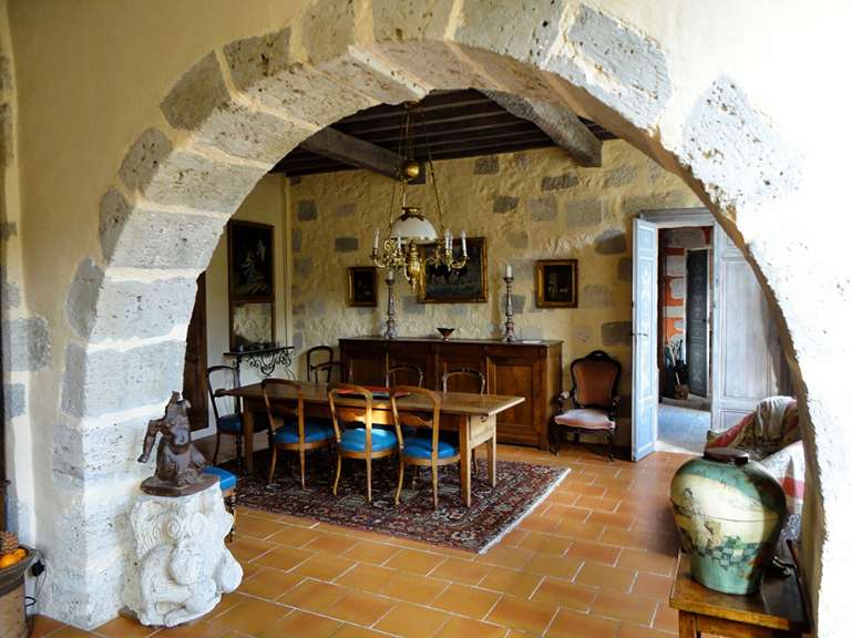 Château Nérac - 12 chambres - 936m²