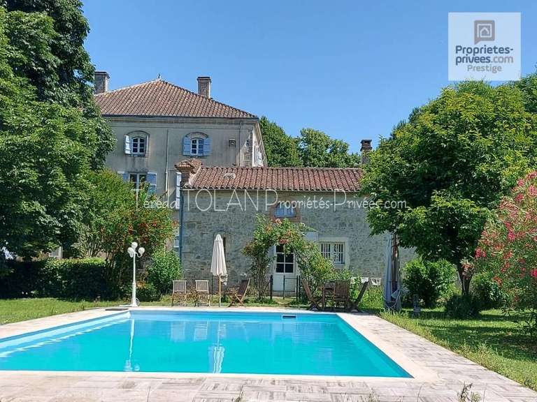 Maison Nérac - 9 chambres