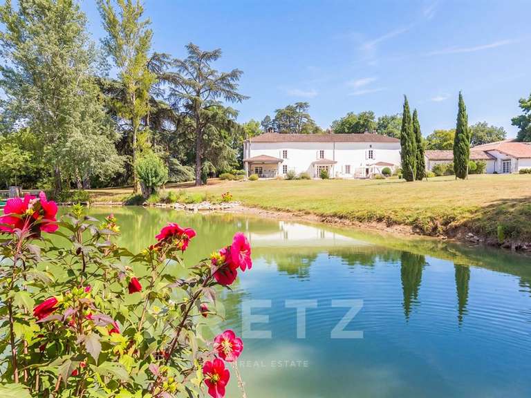 Maison Nérac - 12 chambres - 870m²