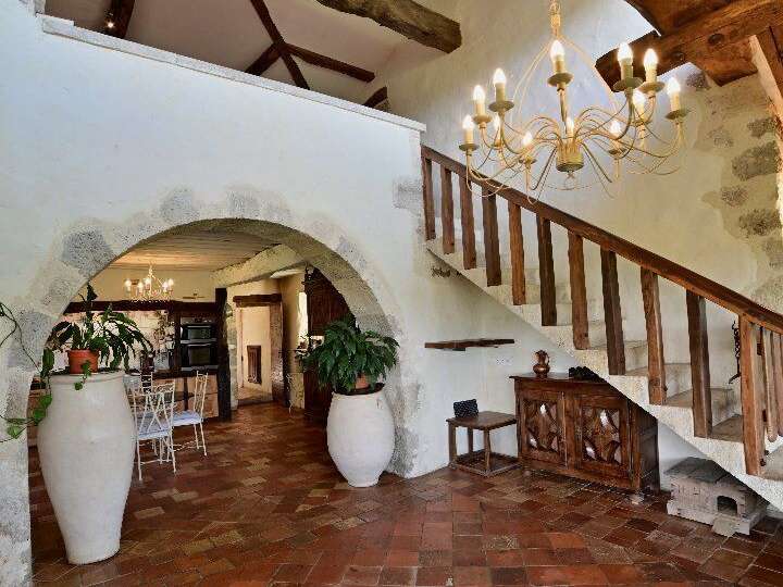 Maison Nérac - 10 chambres - 760m²
