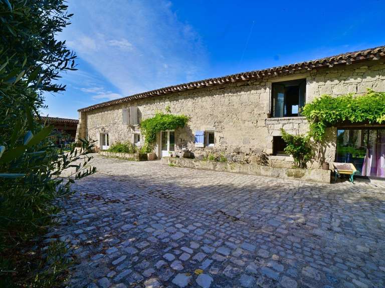 Maison Nérac - 10 chambres - 760m²