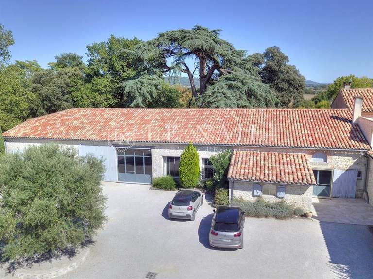 Propriété Nérac - 14 chambres - 686m²