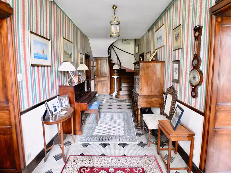 Maison Néré - 12 chambres - 757m²