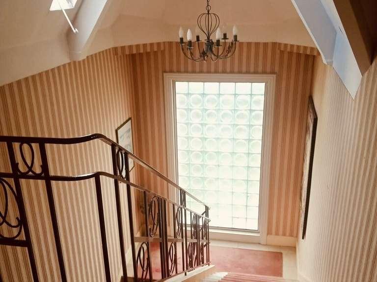 Villa Néris-les-Bains - 5 chambres - 285m²