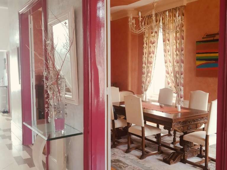 Villa Néris-les-Bains - 5 chambres - 285m²