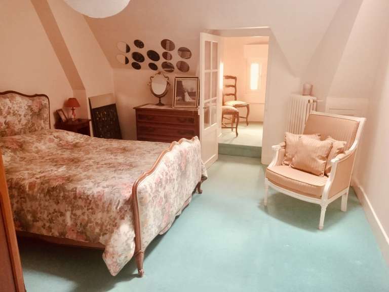 Villa Néris-les-Bains - 5 chambres - 285m²