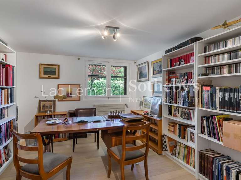 Maison Nernier - 5 chambres - 225m²