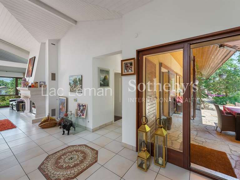 Maison Nernier - 5 chambres - 225m²