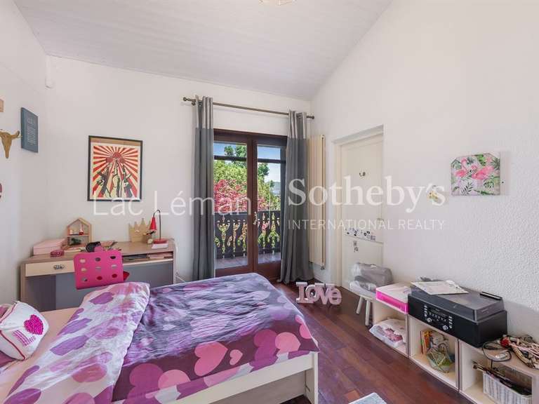 Maison Nernier - 5 chambres - 225m²