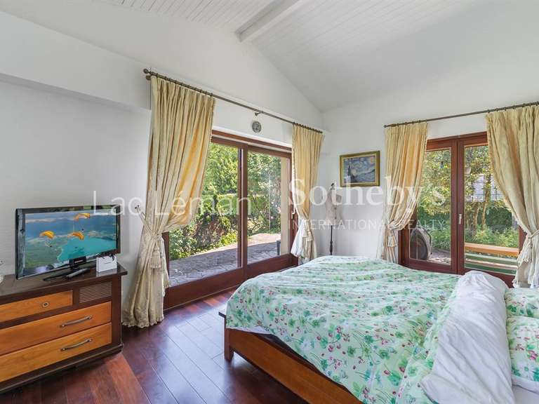 Maison Nernier - 5 chambres - 225m²