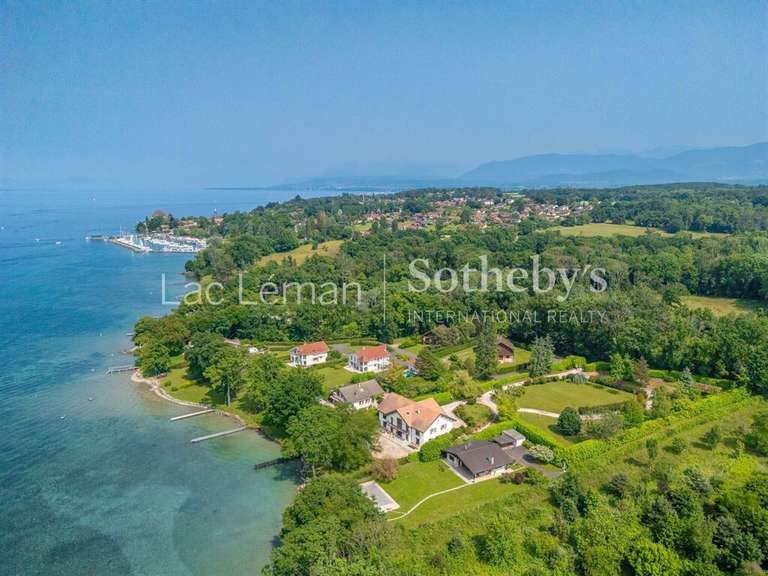 Maison Nernier - 8 chambres - 539m²
