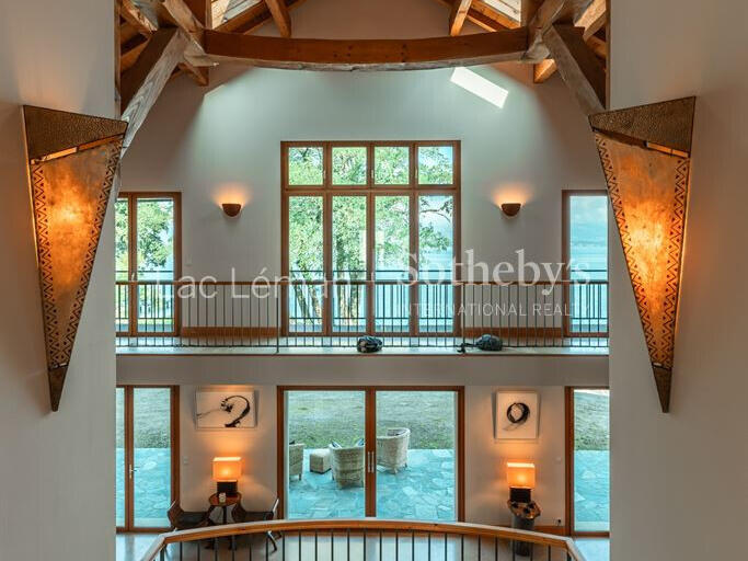 House Nernier - 8 bedrooms - 539m²