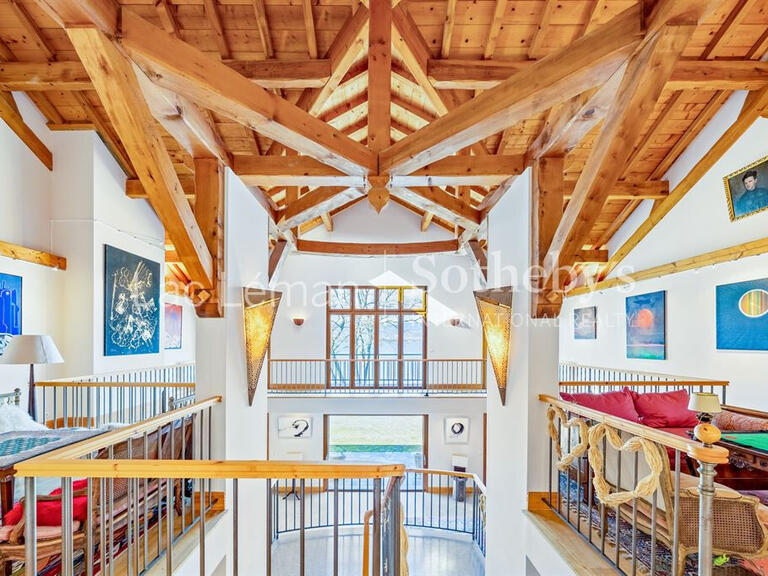 House Nernier - 8 bedrooms - 539m²