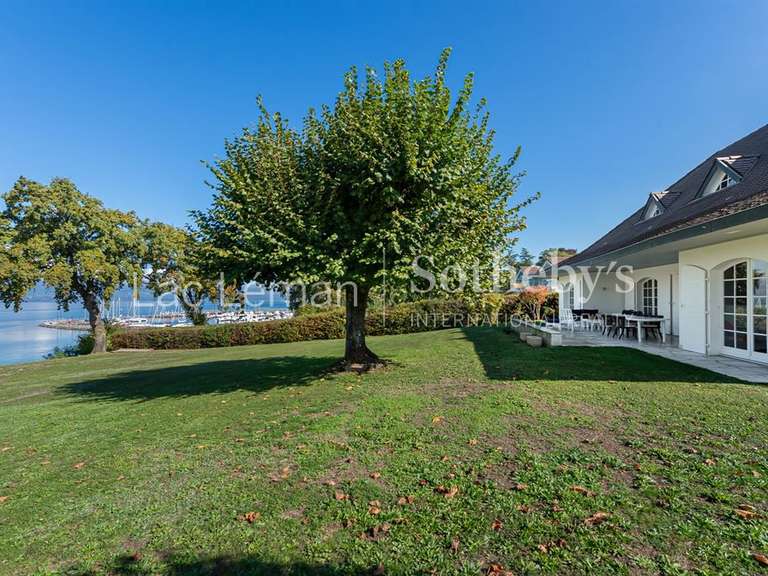 Maison Nernier - 4 chambres - 162m²