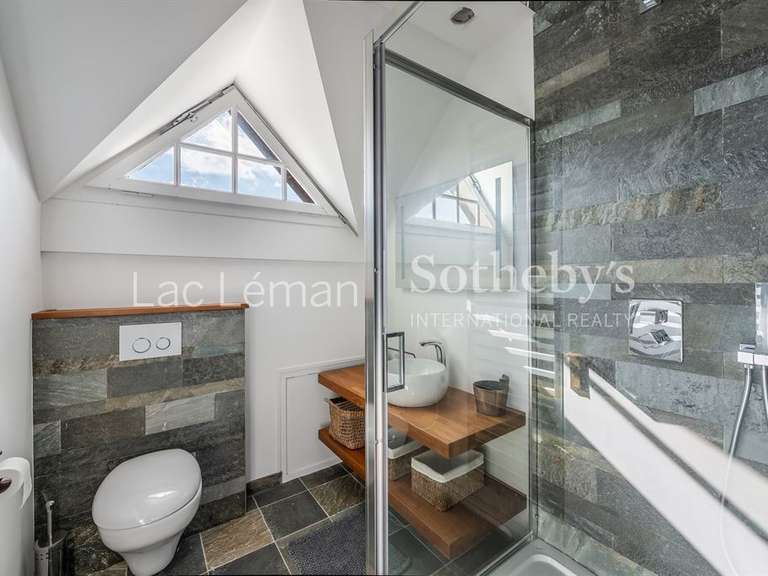 Maison Nernier - 4 chambres - 162m²