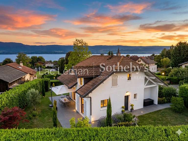 Maison Nernier - 3 chambres - 150m²