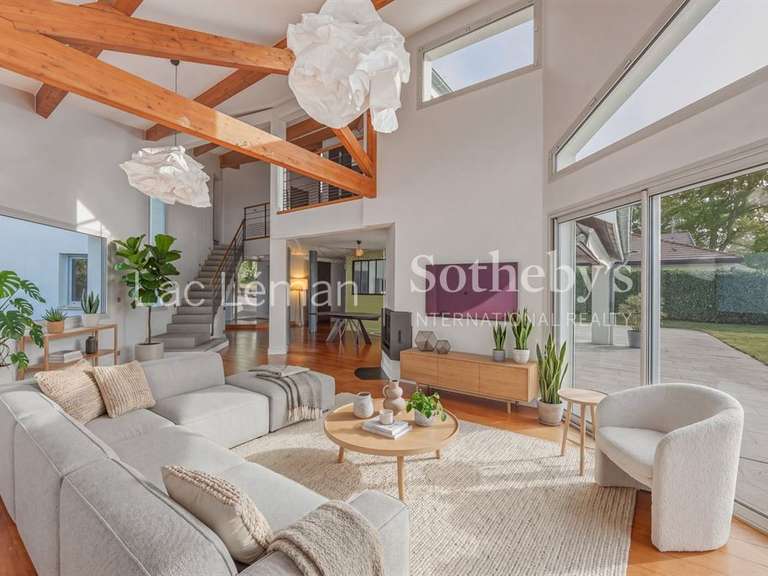 Maison Nernier - 5 chambres - 240m²