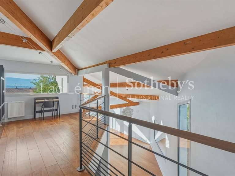 Maison Nernier - 5 chambres - 240m²