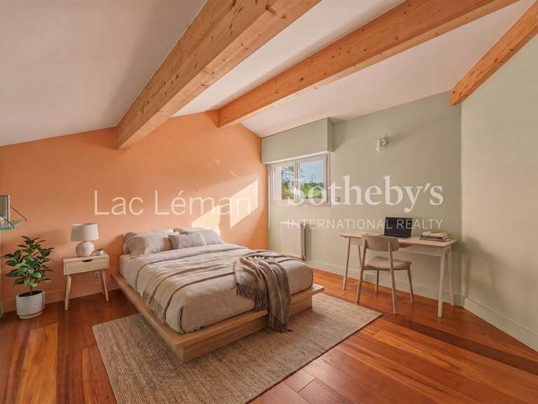 Maison Nernier - 5 chambres - 240m²