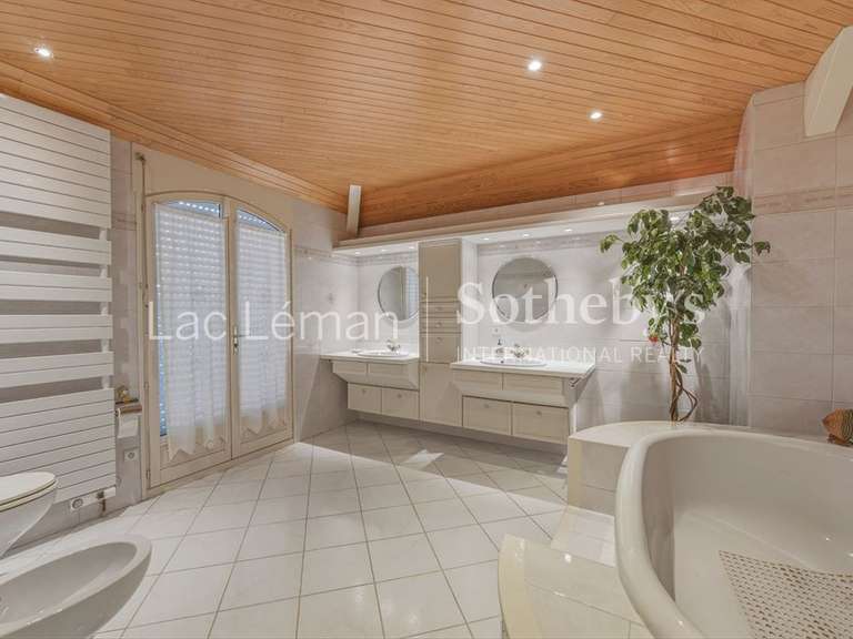 Maison Nernier - 320m²